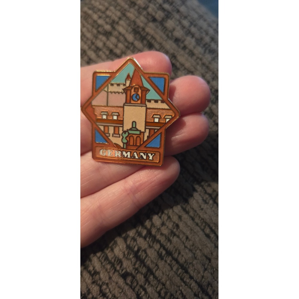 Disney Epcot World Showcase Germany Pin 2000 Celebrate the Future Millennium